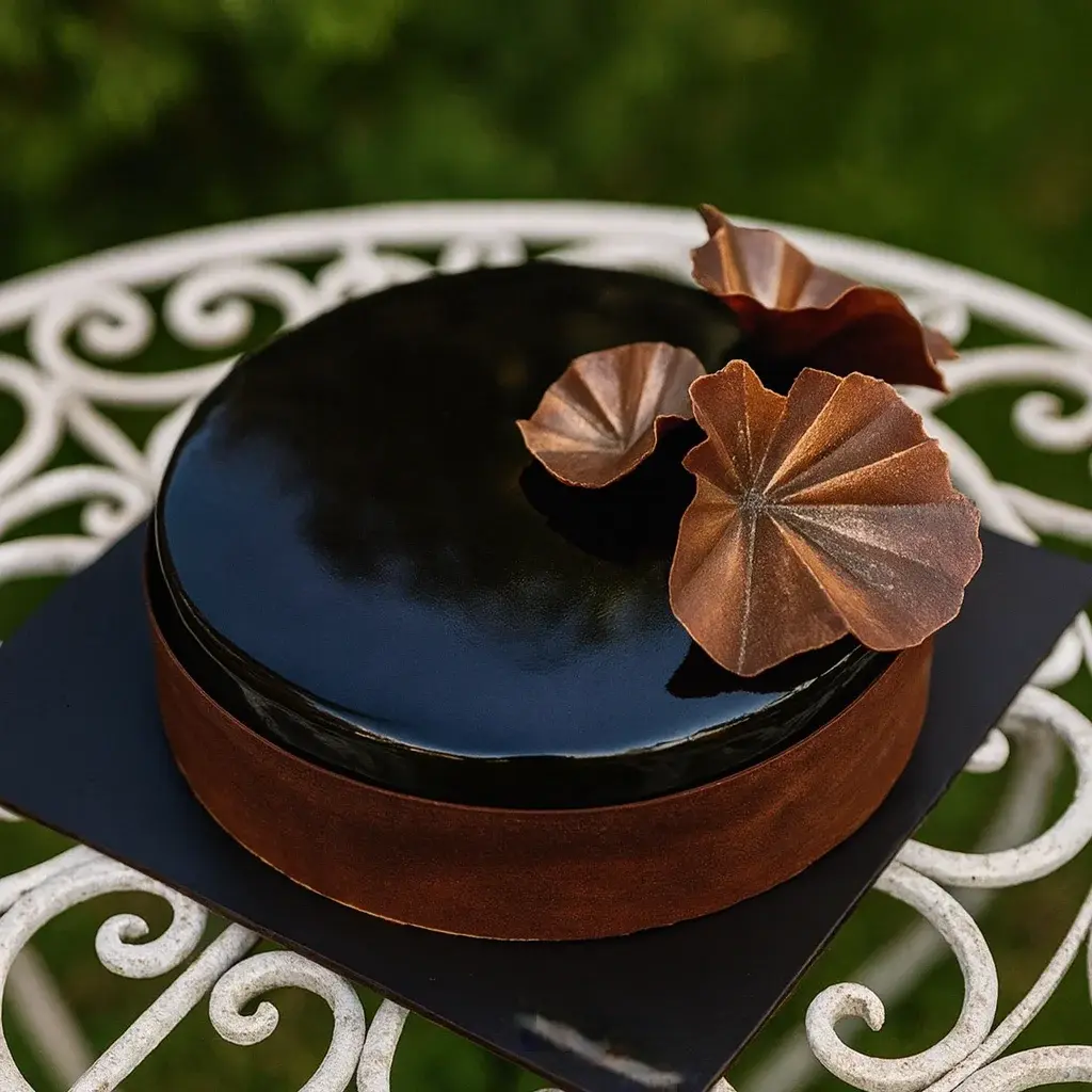Chocolate Tonka & Passion Fruit Cake